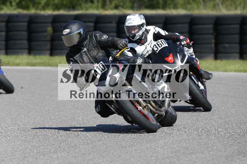 /43 08.08.2025 Discover the Bike ADR/Race 3 rot/410